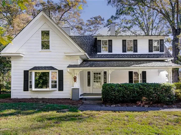 3471 Transou Rd, Pfafftown, NC 27040