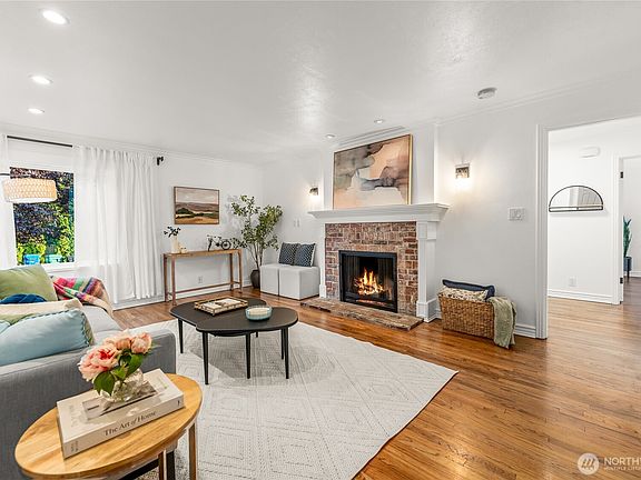 4th image of 13203 2nd Avenue NW