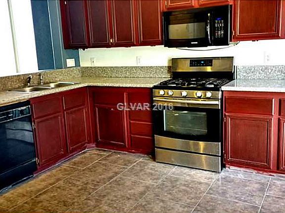 2nd image of 978 Park Walk Ave