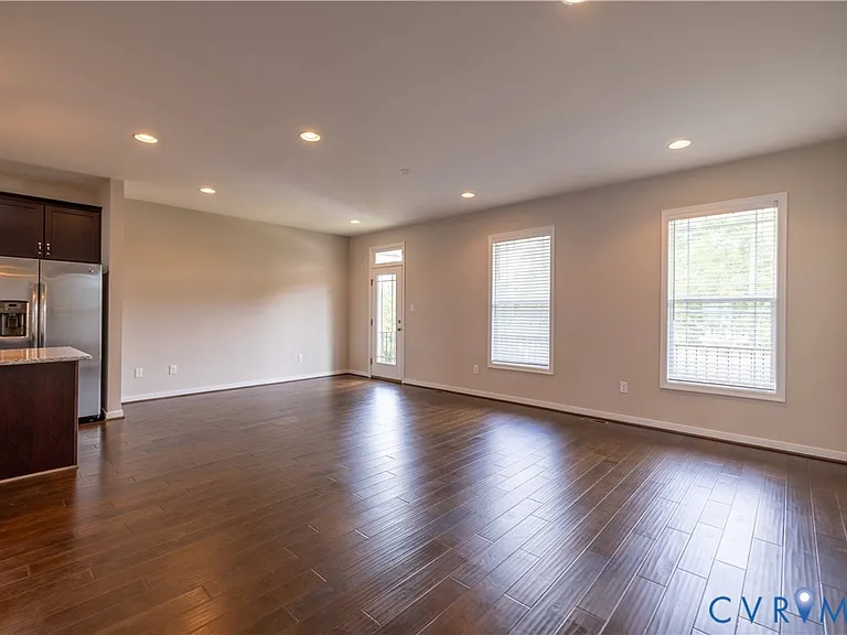 11443 Hayloft Ln — Photo 30