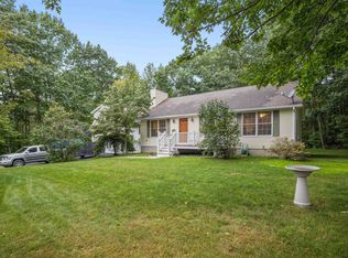 85 Forest Rd, Wolfeboro, NH 03894