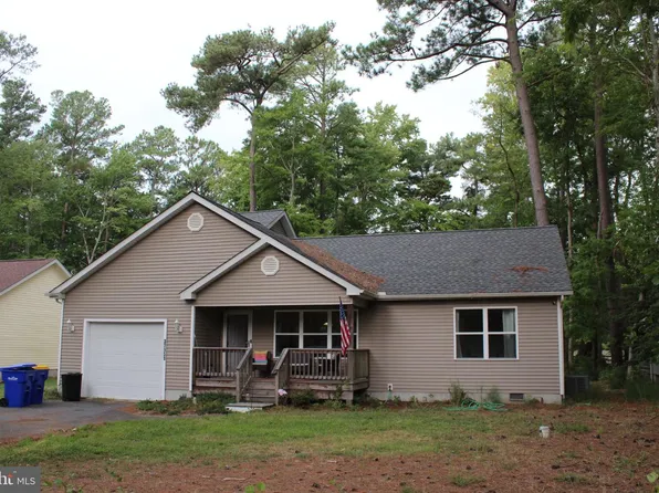37151 Club House Rd, Ocean View, DE 19970