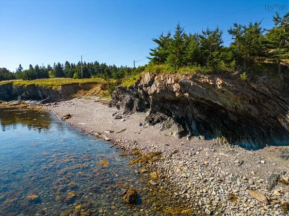 Big Tancook Island Rd, Lunenburg, NS B0J 3G0
