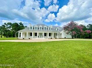 6032 Lilly Rd, Crystal Springs, MS 39059