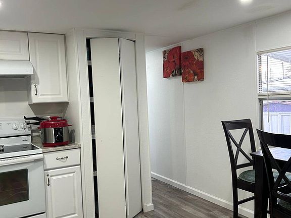 5th image of 3503 58th Ave N #104