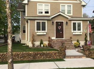 301 Yetman Ave, Staten Island, NY 10307