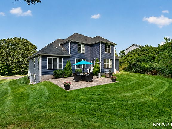 3rd image of 36 Founders Road