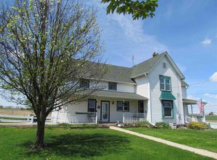 10494 Freeport Rd, Durand, IL 61024