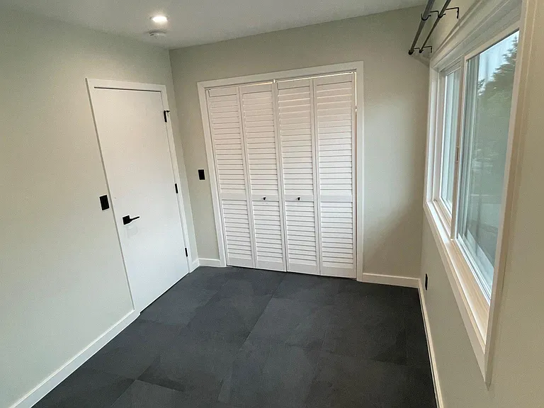 3028 Regent St #B — Photo 34
