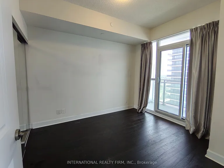 33 Shore Breeze Dr #1608 — Photo 6