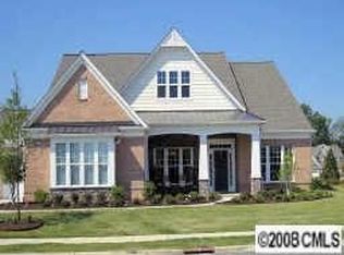 10006 Chimney Dr, Waxhaw, NC 28173