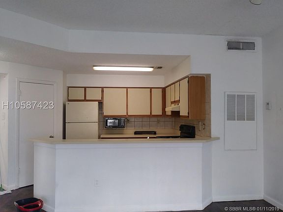 5th image of 2445 SW 18th Ter APT 1006