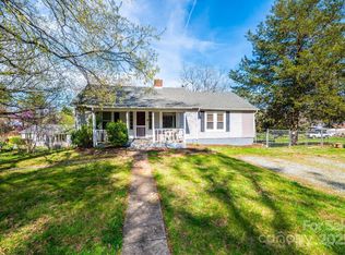 4010 Littlejohn Church Rd, Lenoir, NC 28645