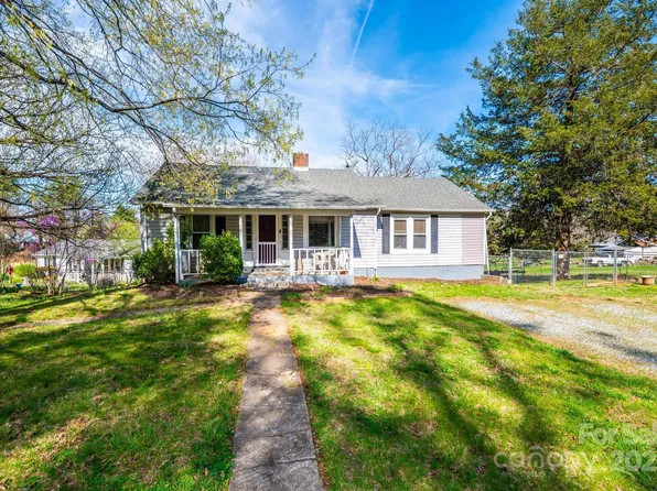 4010 Littlejohn Church Rd, Lenoir, NC 28645