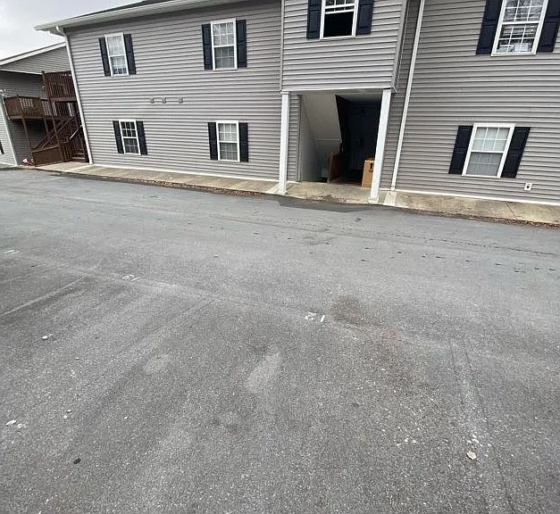 1425 College Heights Rd — Photo 23