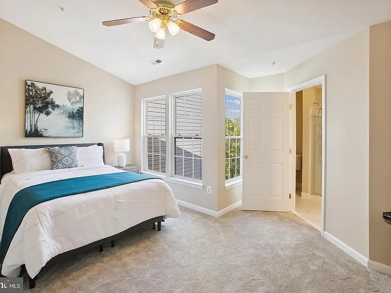 5528 Aeriel Pl — Photo 16