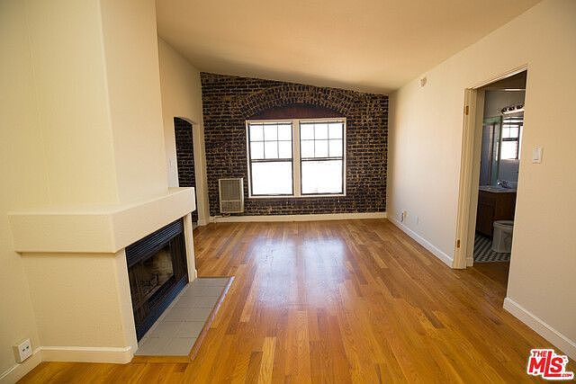 1st image of 361 S Detroit St APT 404