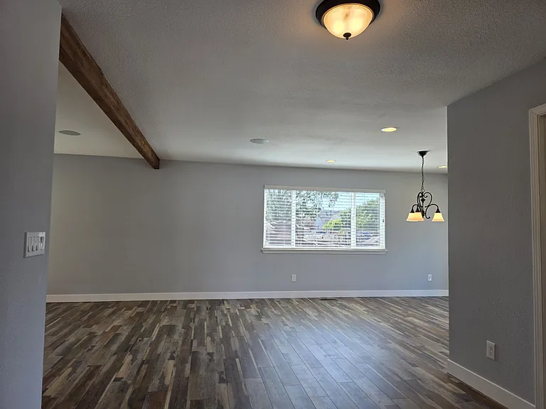 780 W Cotati Ave — Photo 6