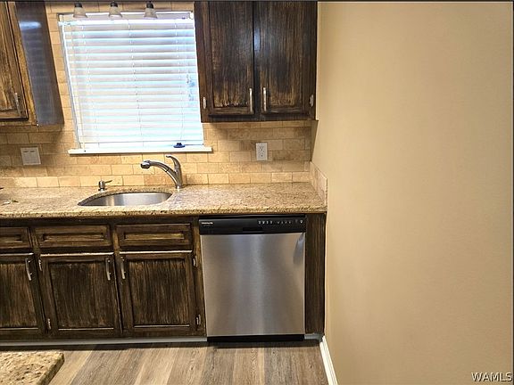 3rd image of 207 22nd St N