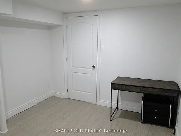 54 Muirlands Dr #BASEMENT — Photo 8