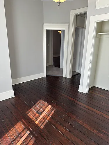 637 Cherry St Photo 1