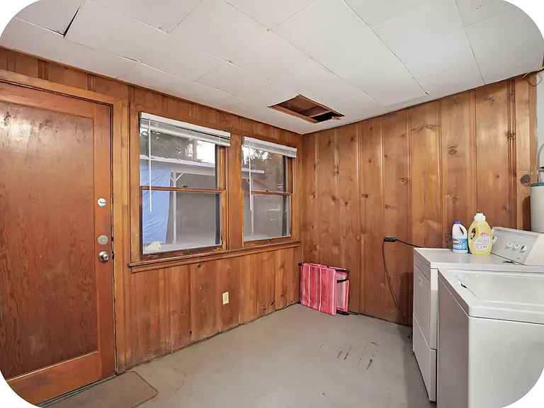 409 W Race Ave — Photo 12