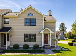 302 Stage Coach Row, Colchester, CT 06415