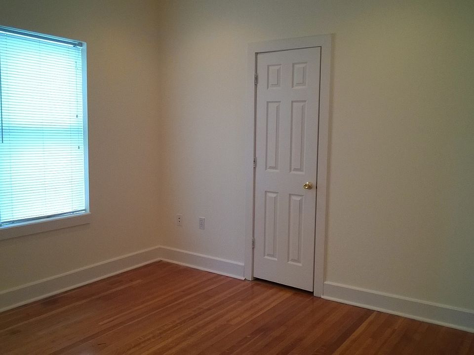 2nd image of 1220 S Elgin Ave APT 12