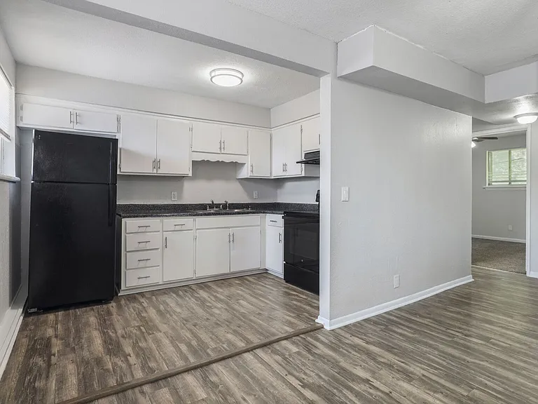 Walnut Ridge Apartments — Photo 8