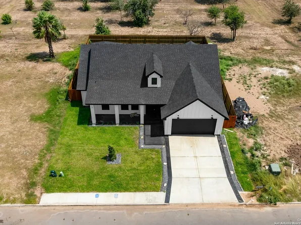 810 17th, Weslaco, TX 78596