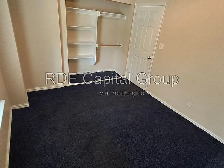 5203 Bexar St #2C — Photo 10