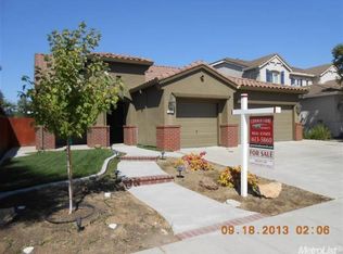 817 Hometown Way, Modesto, CA 95356