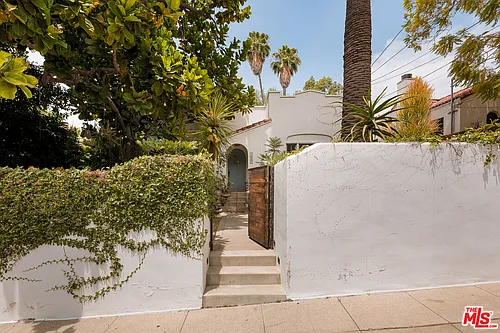 1649 N Coronado St Photo 1