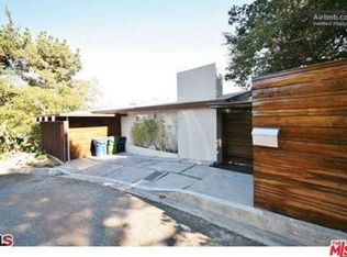 2240 Ridgemont Dr, Los Angeles, CA 90046