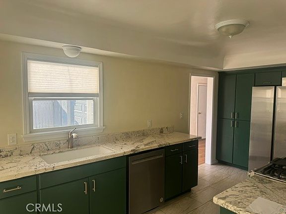 3rd image of 34621 Avenue B