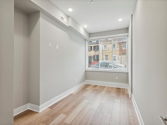 5th image of 1124 E Berks St #1