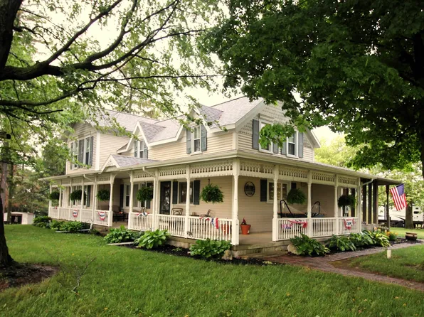 11223 E 900th Rd N, Kendallville, IN 46755