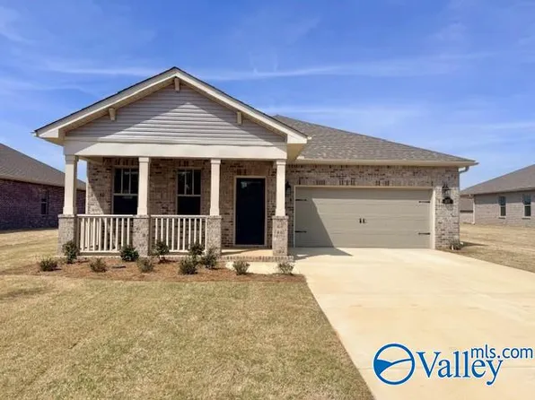 207 Emma Harris Cir, Madison, AL 35756