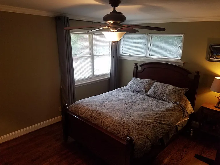 1301 Mockingbird Ln — Photo 10