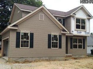 445 Orlando Ave, Akron, OH