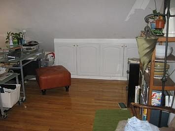 2nd image of 24 Oak Square Ave #T3