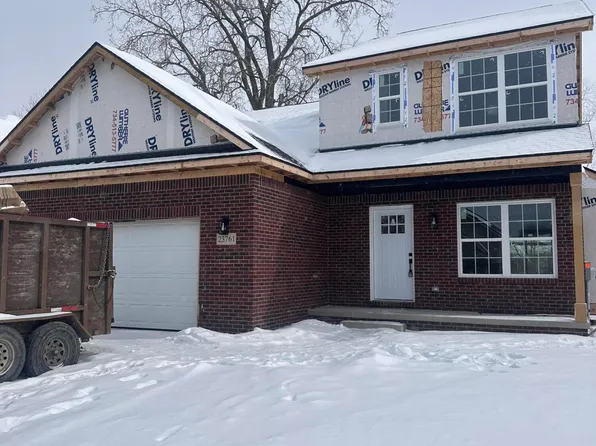 23761 Waterview Dr, New Boston, MI 48164