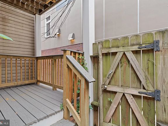 5th image of 1122 William St