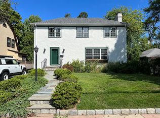 27 Sherman Ave, Dobbs Ferry, NY 10522