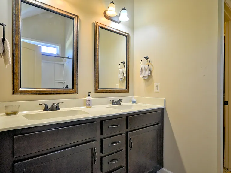 1212 Morstead Dr — Photo 29
