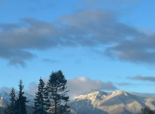 372 W Spruce St, Sequim, WA 98382