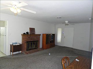 5th image of 114 Toledo St