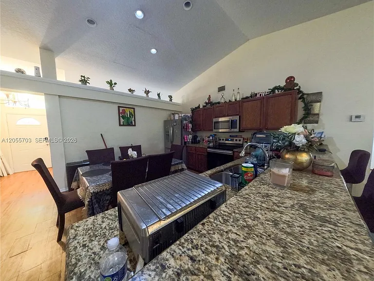 1834 SW Gemini Ln — Photo 41