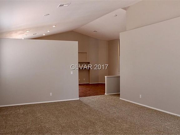 4th image of 2416 Weeping Rock Ave
