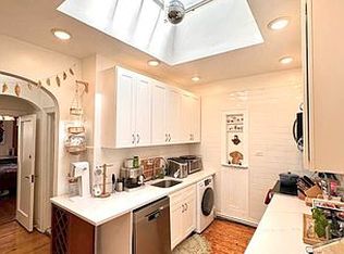 832 Manhattan Ave #2, Brooklyn, NY 11222